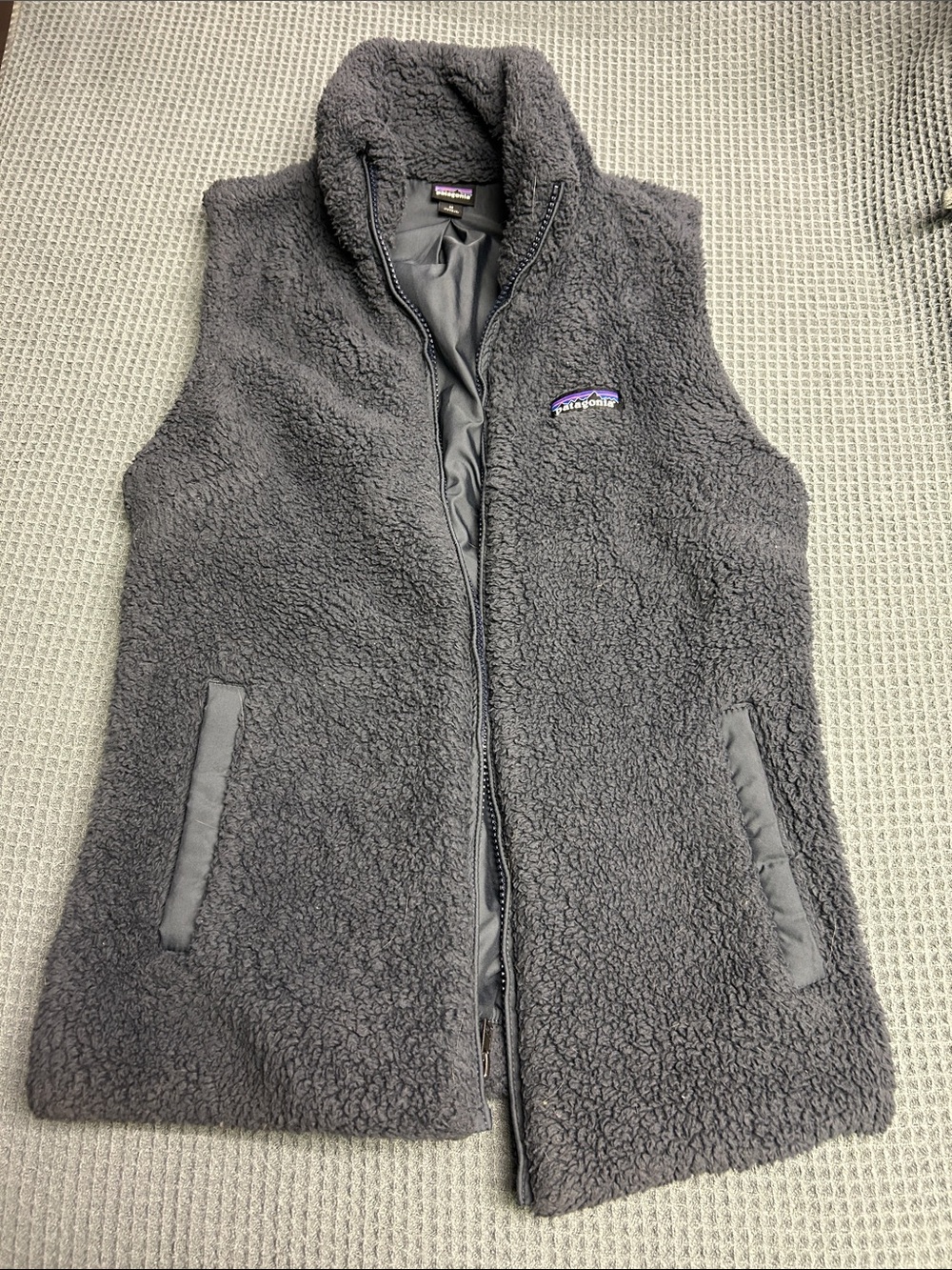 Patagonia Charcoal Gray Sherpa Fleece Vest